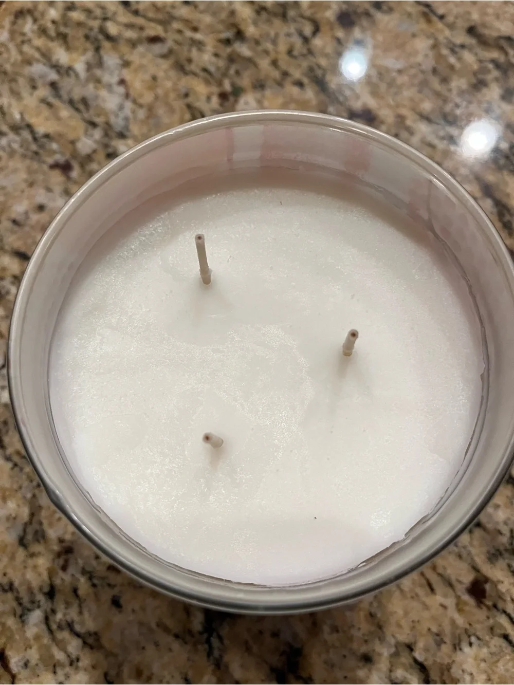 NWT Bath & Bodyworks 3 Wick Candle Pineapple Mango Scent
